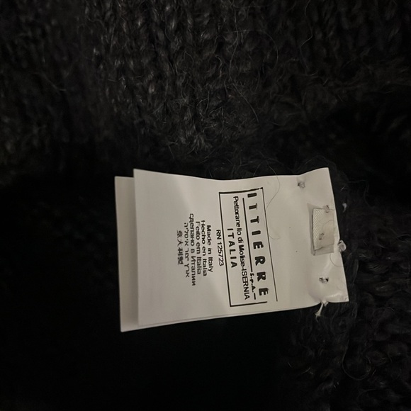 Balmain - Picture 4 of 4